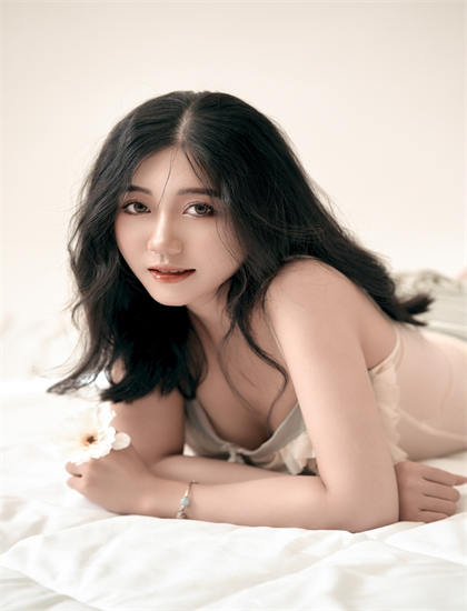 《家独家修复版》美学价值个人分析：艺术美感与审美特征探讨